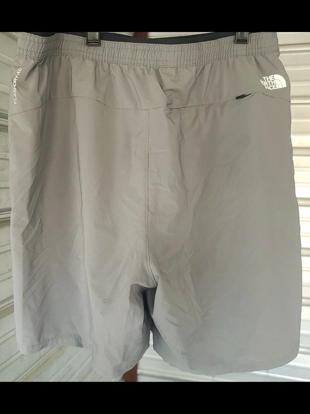 The North Face Men's Large Gray Active Shorts